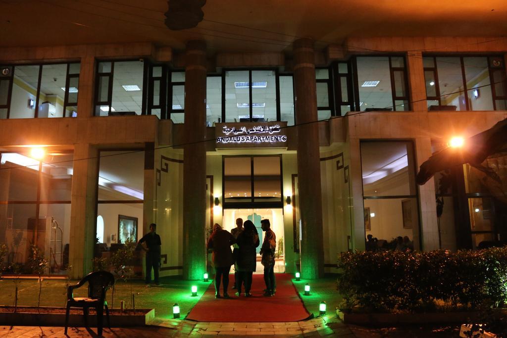Andalus Hotel Baghdad Bagian luar foto